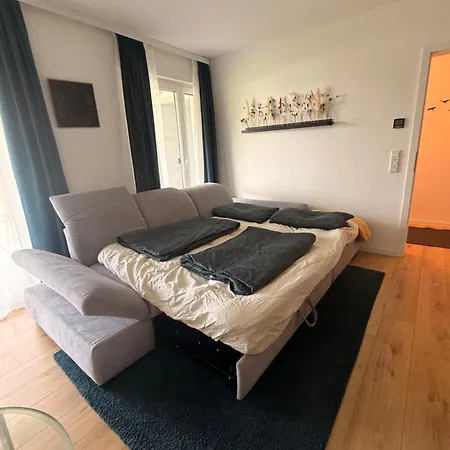 Lippe Apartment *
